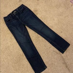 Simply Vera Wang Capris in dark wash denim